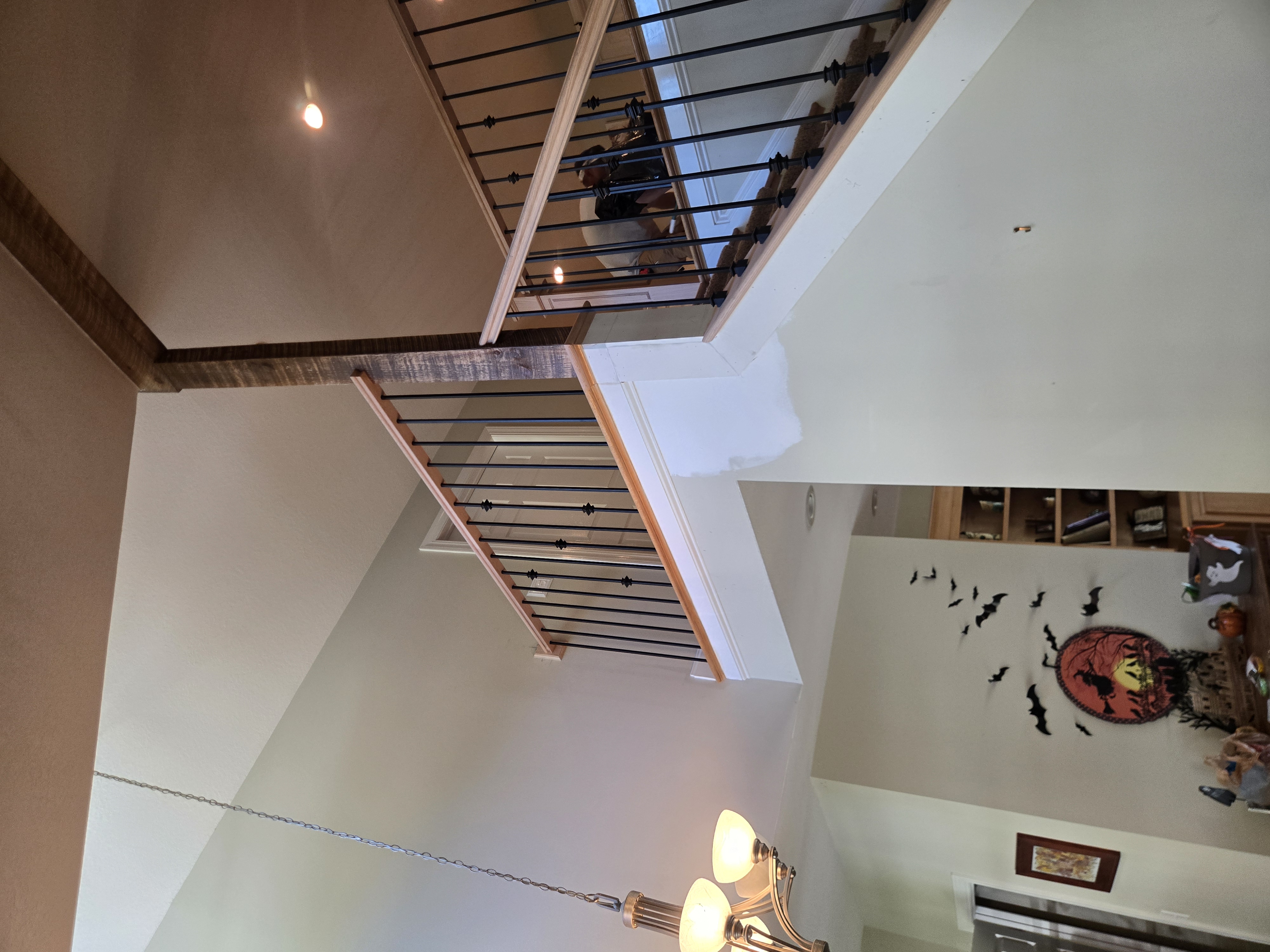 Closed stringer staircase